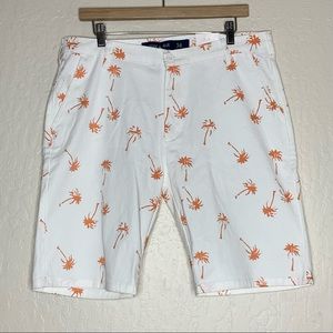 Pacific Blue Palm Tree Print Stretch Shorts